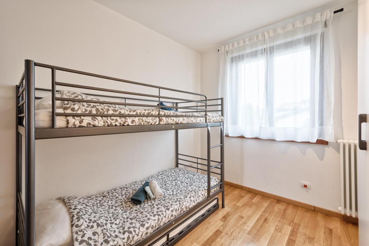 Casa Alessandro Con Piscina Lago Di Garda Salionze Luaran gambar