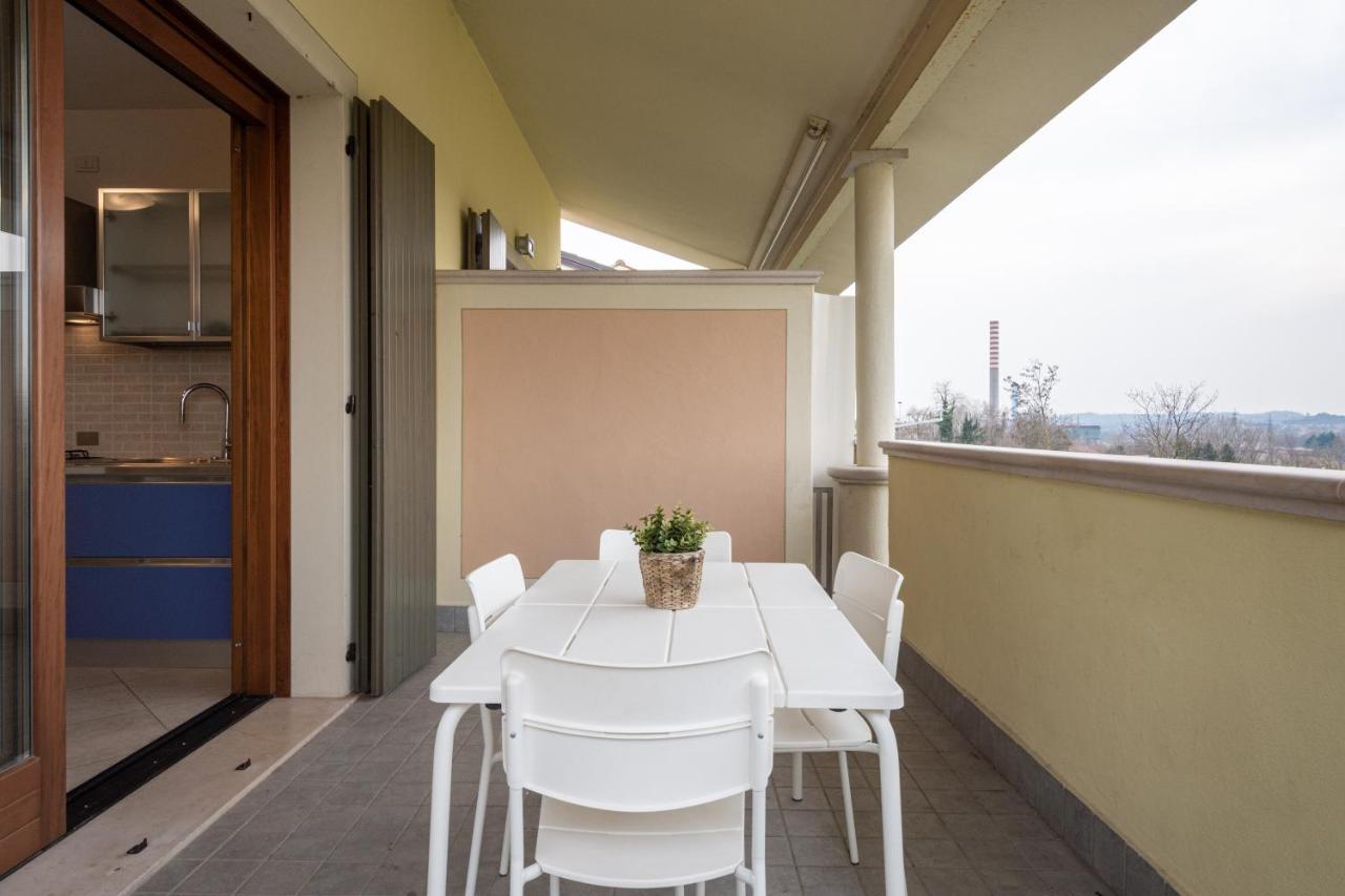 Casa Alessandro Con Piscina Lago Di Garda Salionze Luaran gambar